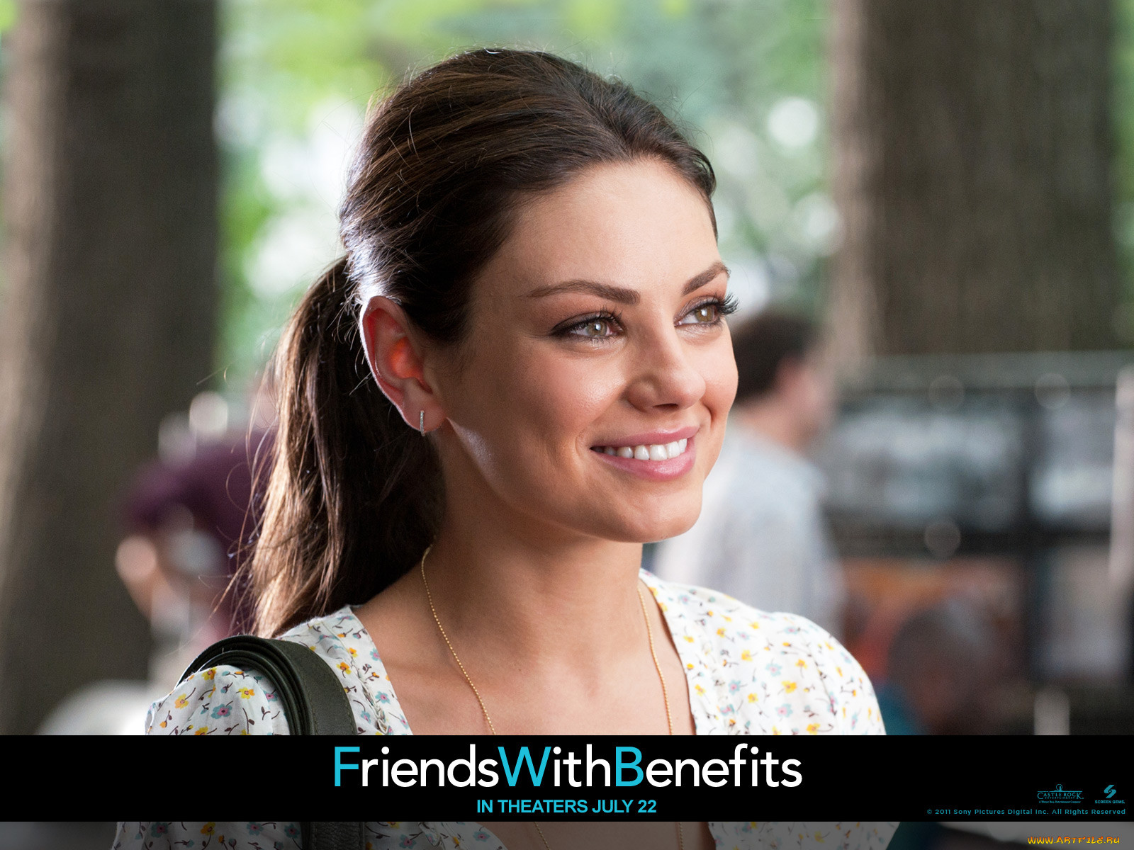 Обои Friends with Benefits Кино Фильмы Friends with Benefits, обои для  рабочего стола, фотографии friends, with, benefits, кино, фильмы, улыбка,  mila, kunis Обои для рабочего стола, скачать обои картинки заставки на  рабочий